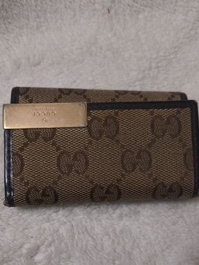 Gucci Brown Monogram Bifold Wallet Key Holder